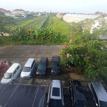 Cendana Coliving Solo Baru Hotell Exteriör bild
