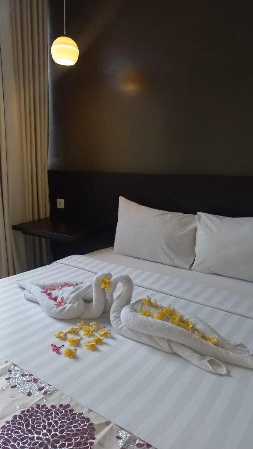 Cendana Coliving Solo Baru Hotell Exteriör bild