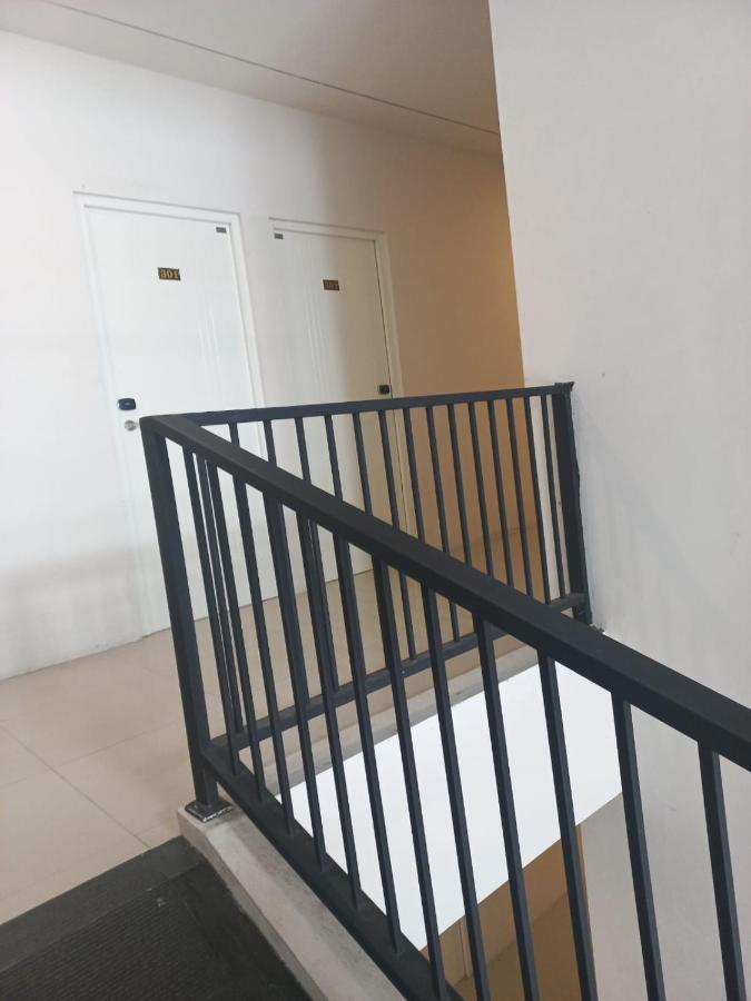 Cendana Coliving Solo Baru Hotell Exteriör bild